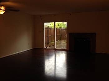 1st image of 543 Barberton Dr