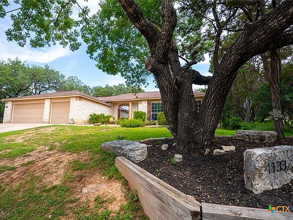 3rd image of 4133 Rockwood Dr