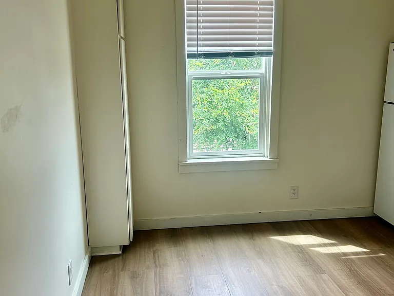 2203 W Mallon Ave #2 — Photo 4