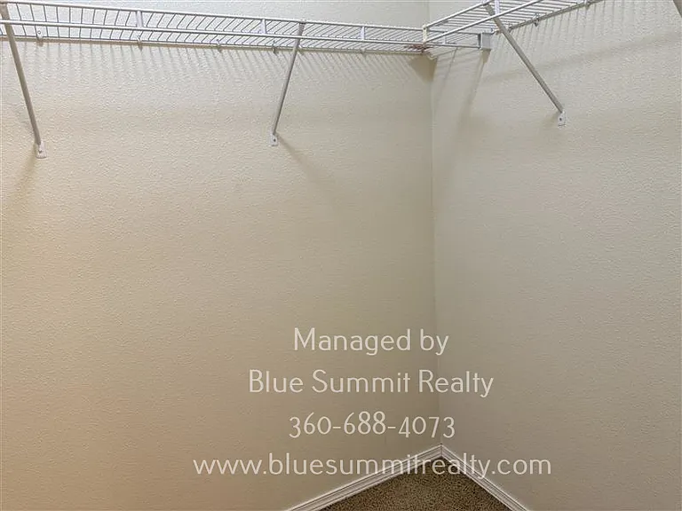 3515 Becket St NE — Photo 11