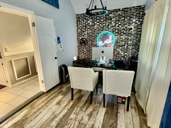 (undisclosed Address), Levittown, NY 11756