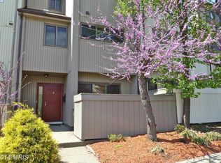 1754 Powder Horn Ter, Woodbridge, VA 22191