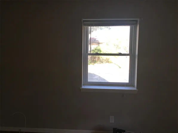 1500 W Dakota St #1, Milwaukee, WI 53215