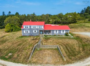 18 Riverside Ln, Salmon River, NS B0W 2Y0