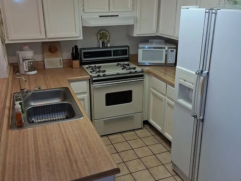 441 Moser Ave #C2 — Photo 7