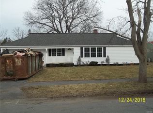 202 Hoover Dr, Syracuse, NY 13205