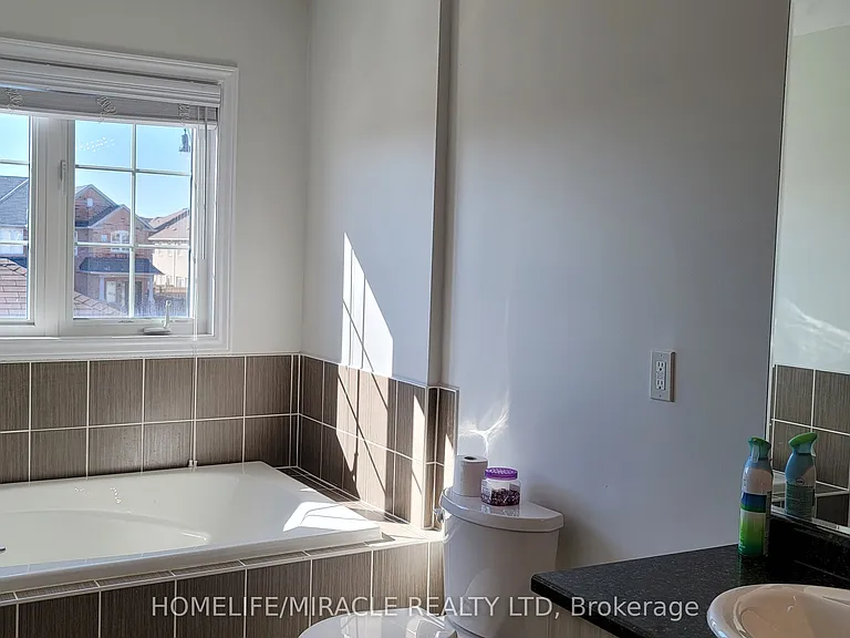 74 Hatton Ct — Photo 21