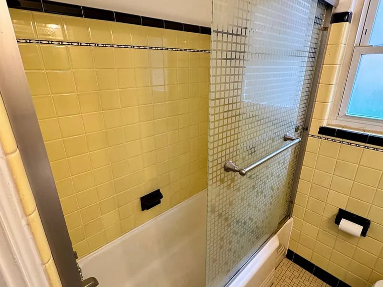 111 W. Steuben Street — Photo 19