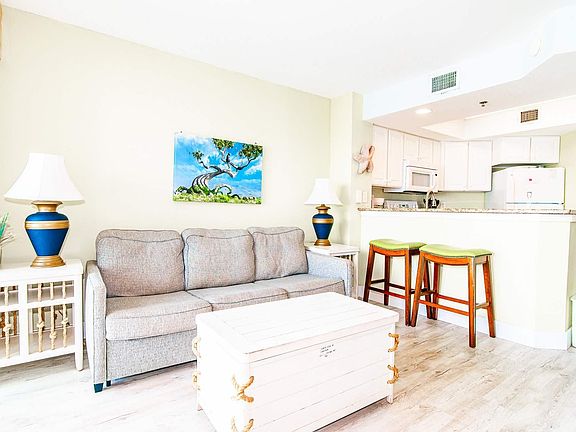 3rd image of 2504 Ocean Blvd. N #1835