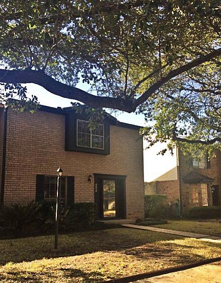 1st image of 5985 Townhouse Ln