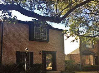 5985 Townhouse Ln, Beaumont, TX 77707
