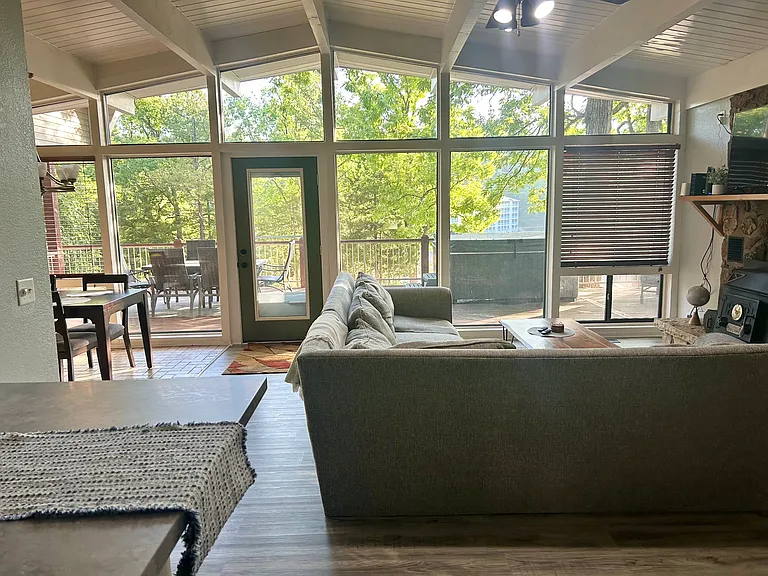 128 Hawk Cir — Photo 48
