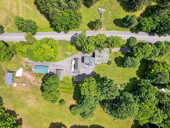 5th image of 408 Ridge Road