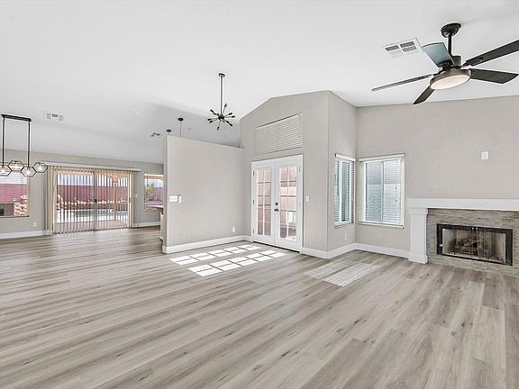 3rd image of 2705 Briarcliff Ave