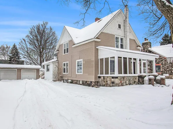 21 W Shepard St, Hartford, MI 49057