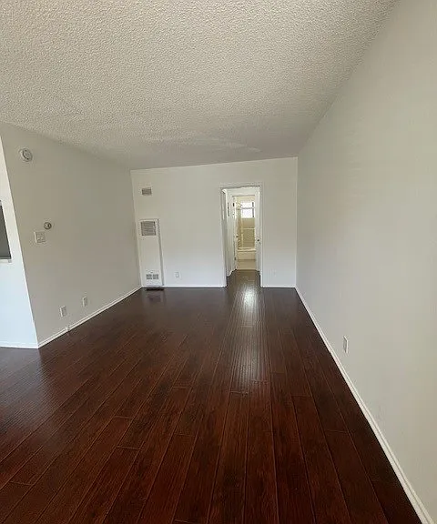 Unit 5 - 1 Bedroom 1 Bathroom