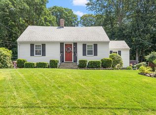 41 Darnell Rd, Worcester, MA 01606