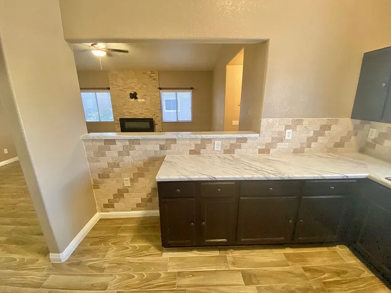 2000 Turquoise Ridge St #204 — Photo 9