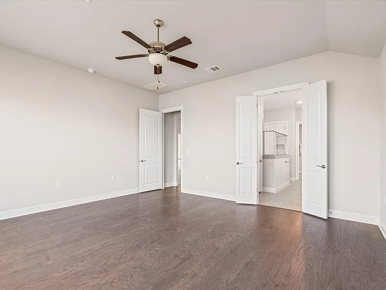 108 Strata Dr — Photo 10