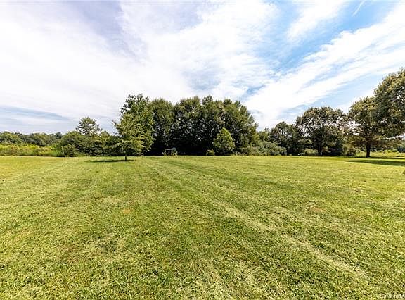 5th image of 113 Stonecrest Dr