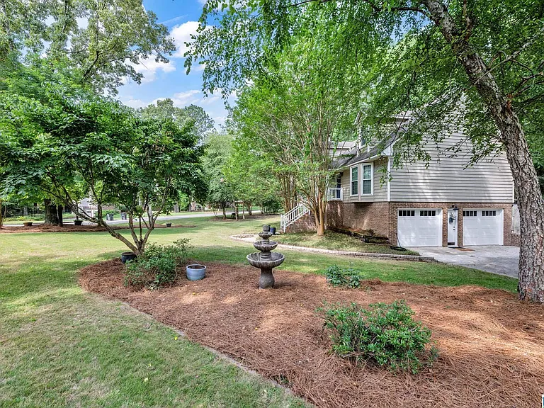 5501 Heath Row Dr — Photo 38