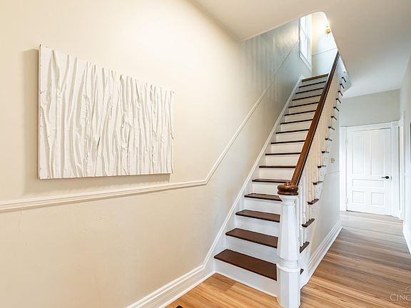 2nd image of 5024 Forest Ave