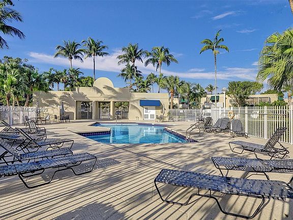 3rd image of 555 NW 98th Ave #555