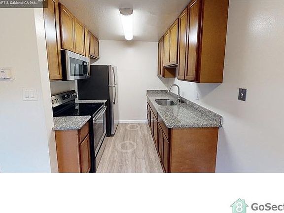 5th image of 6108 Hilton St APT 2