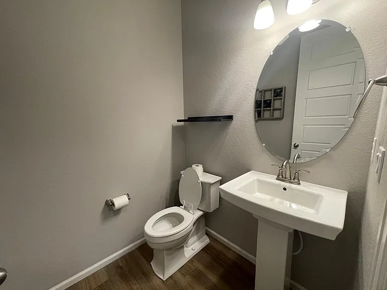24220 E 41st Ave — Photo 26