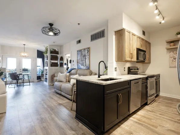 1803 Broadway APT 624, Nashville, TN 37203