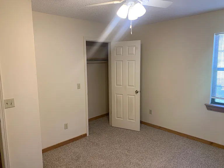 124 Winding Way — Photo 30