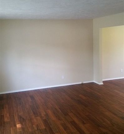 4th image of 5810 La Cresta Dr