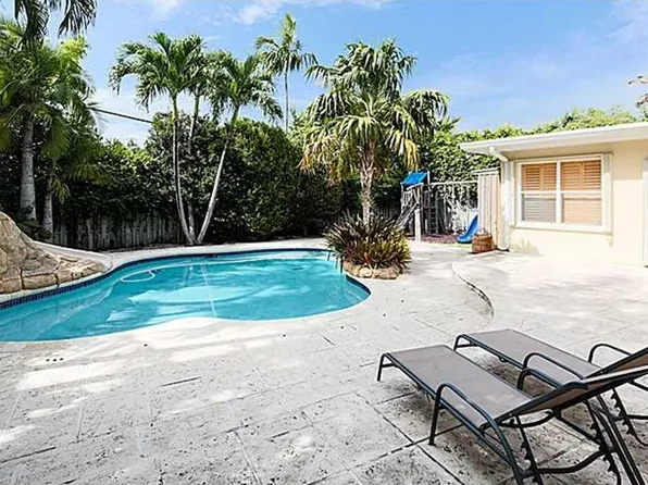 1251 100th St, Bay Harbor Islands, FL 33154