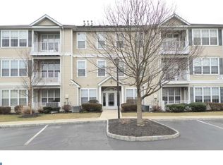 38 Kyle Way #413, Ewing, NJ 08628