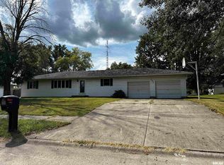 504 Sunset Dr, Centralia, IL