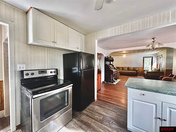 2nd image of 204 Wigern Dr