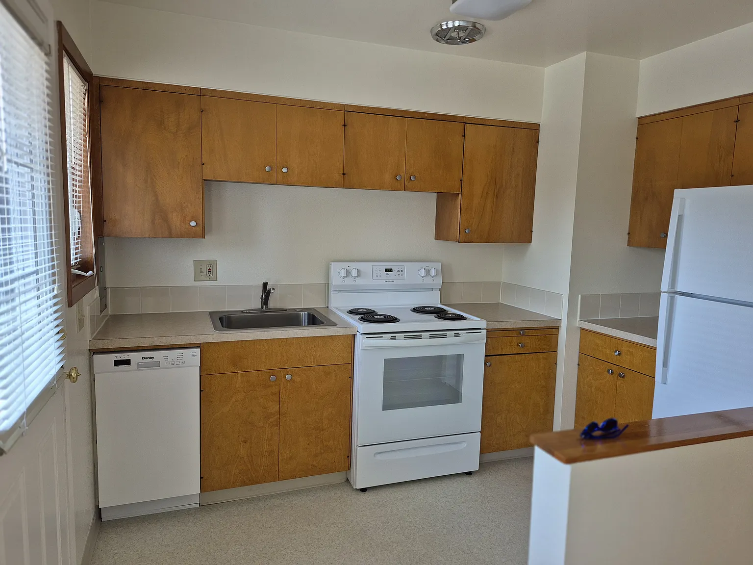 1 bed, 655 sqft, $1,150 — Photo 3