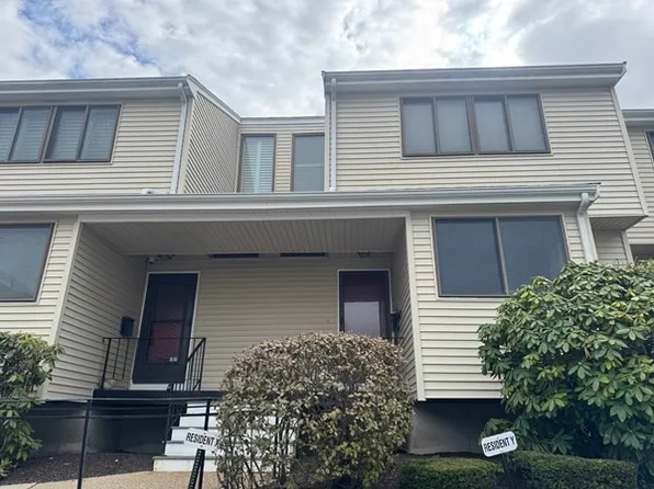 909 Pleasant St Unit 14, Weymouth, MA 02189