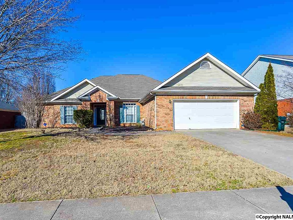 1st image of 158 Garden Brook Dr