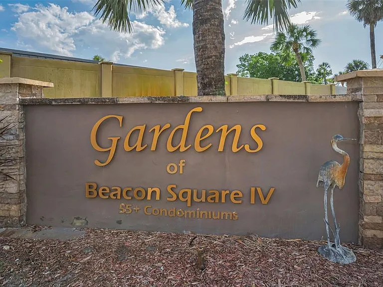 4200 Hampton Dr — Photo 45