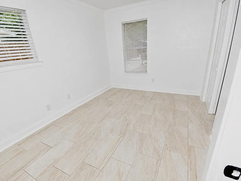 6027 Bluebell Cir — Photo 12