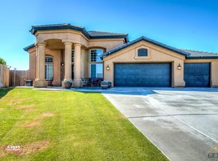 9403 Godiva Ave, Bakersfield, CA