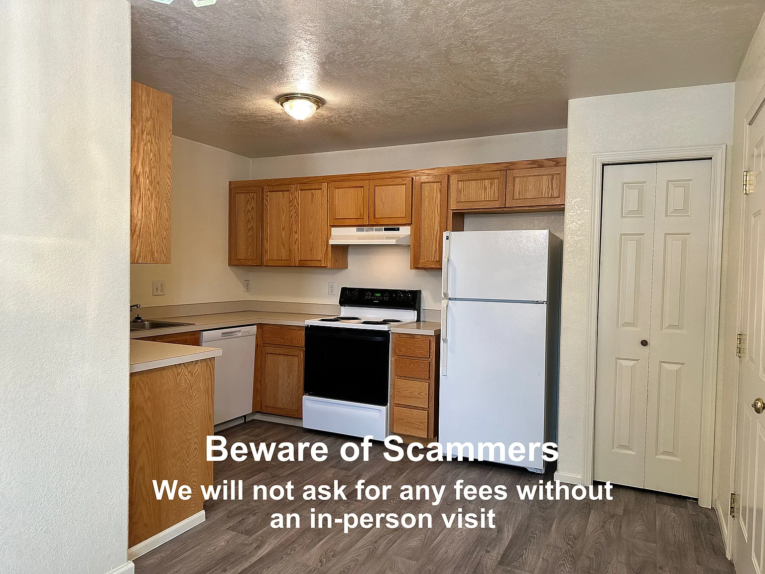 2 bed, 1.5 bath, 1300 sqft, $1,600 — Photo 4