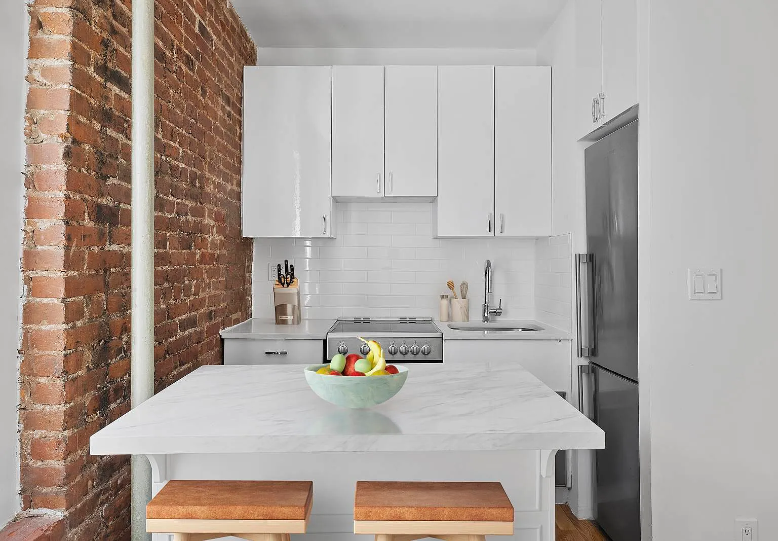 443 East 88th Street — Photo 3