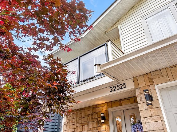 3rd image of 22525 Brickwood Close