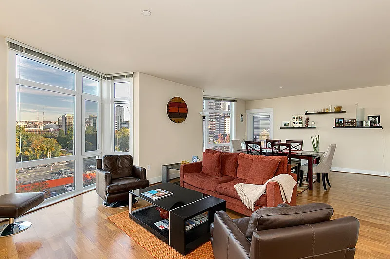 2 bed, 2.0 bath, 1300 sqft, $3,795 — Photo 1