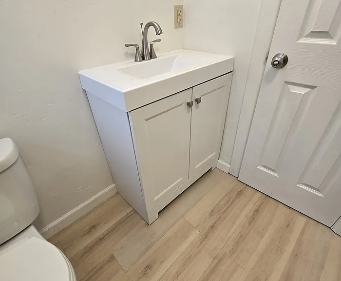 214 Wellesley Dr SE — Photo 20