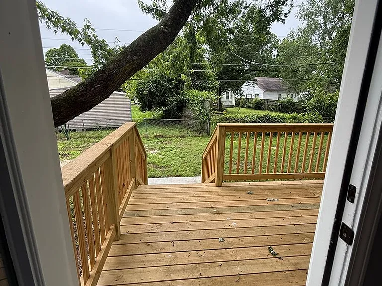 3913 Pine Ave SW — Photo 13