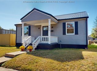 720 4th St W, Huntington, WV 25701