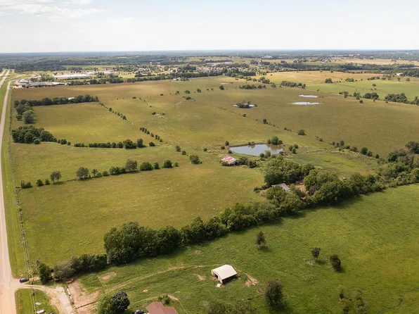 10161 Lone Pine Rd, Mountain Grove, MO 65711